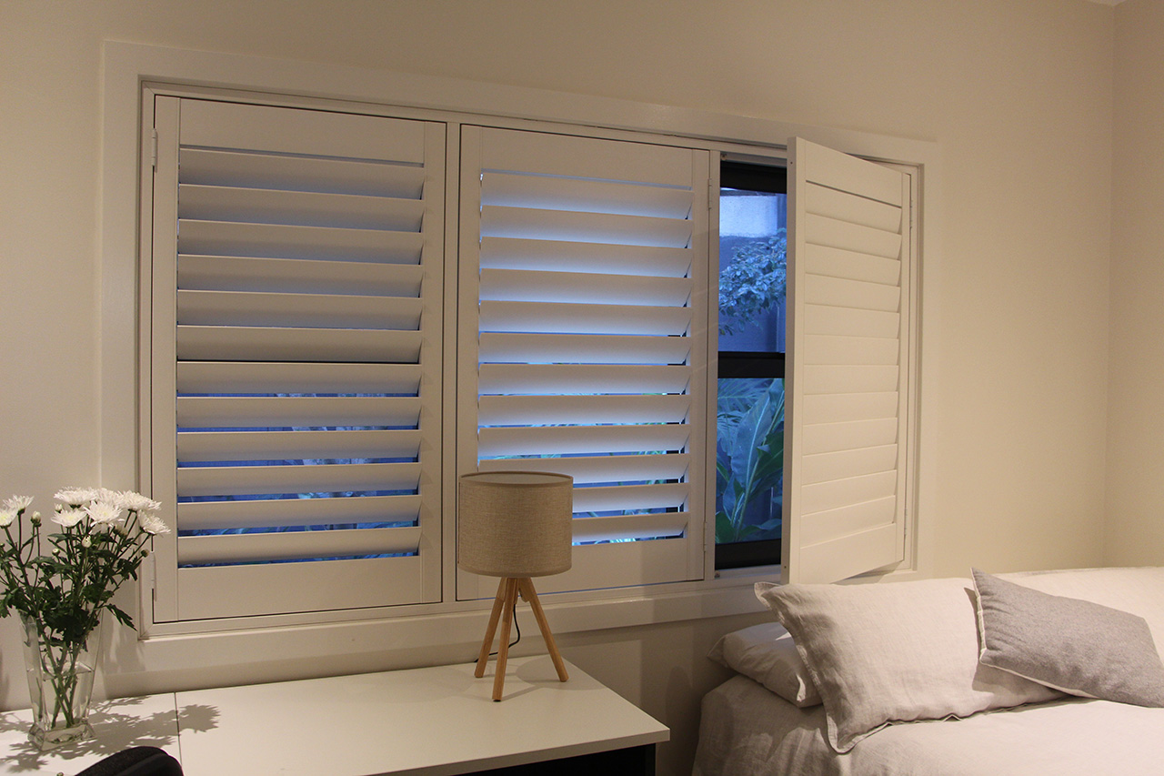 Plantation Shutters Hinged