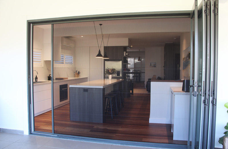 Retractable Fly Screen Doors | Flyscreens for Windows & Door