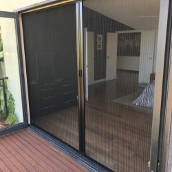 retractable fly screen doors